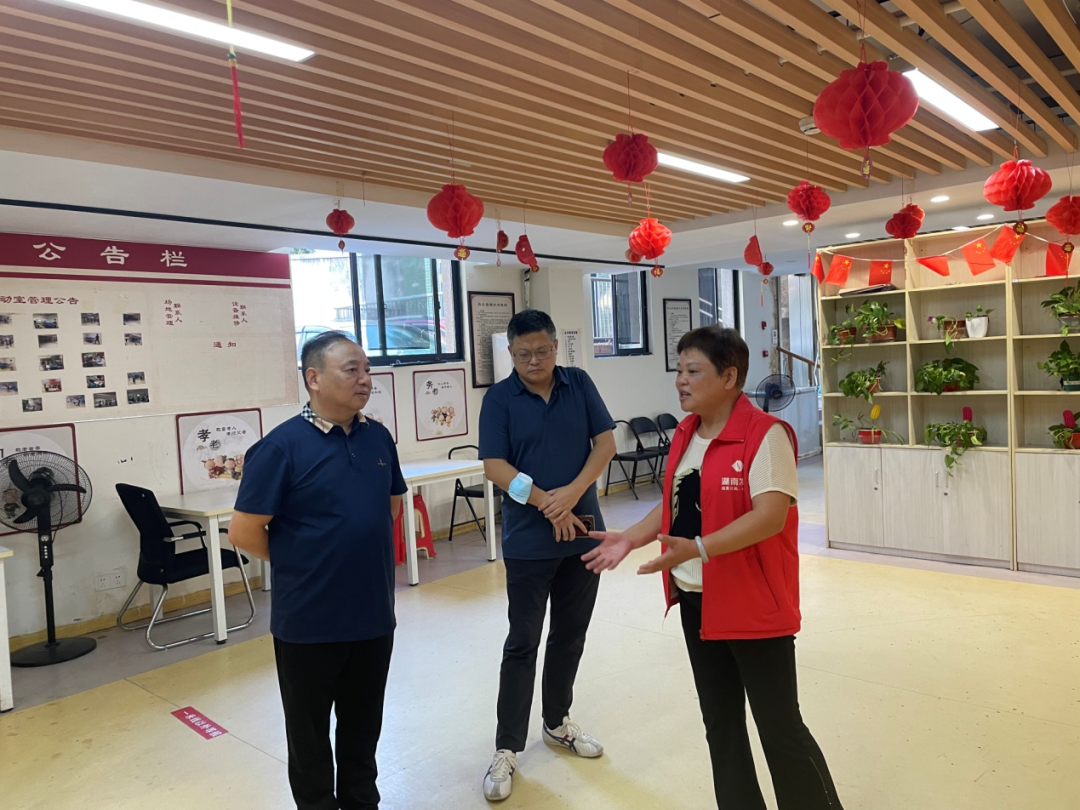 黃志剛、蘇千里帶隊赴湖南發(fā)展社區(qū)居家養(yǎng)老服務(wù)站點督查安全生產(chǎn)工作